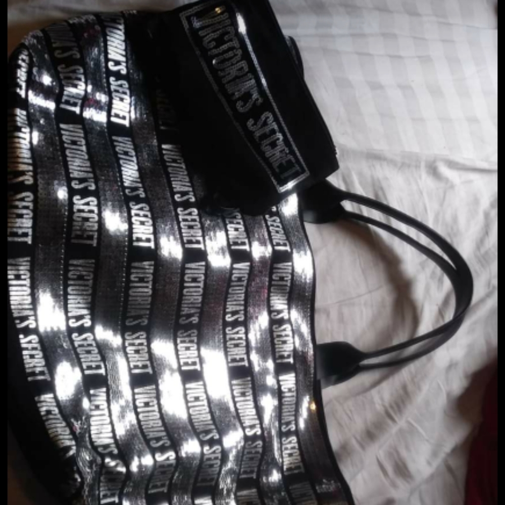 VS tote bag